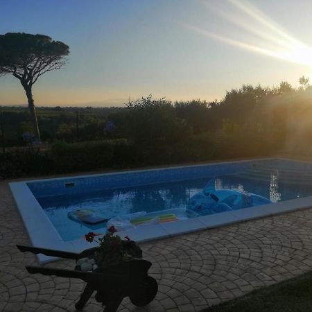 Villa Oscar Vasto Exteriör bild