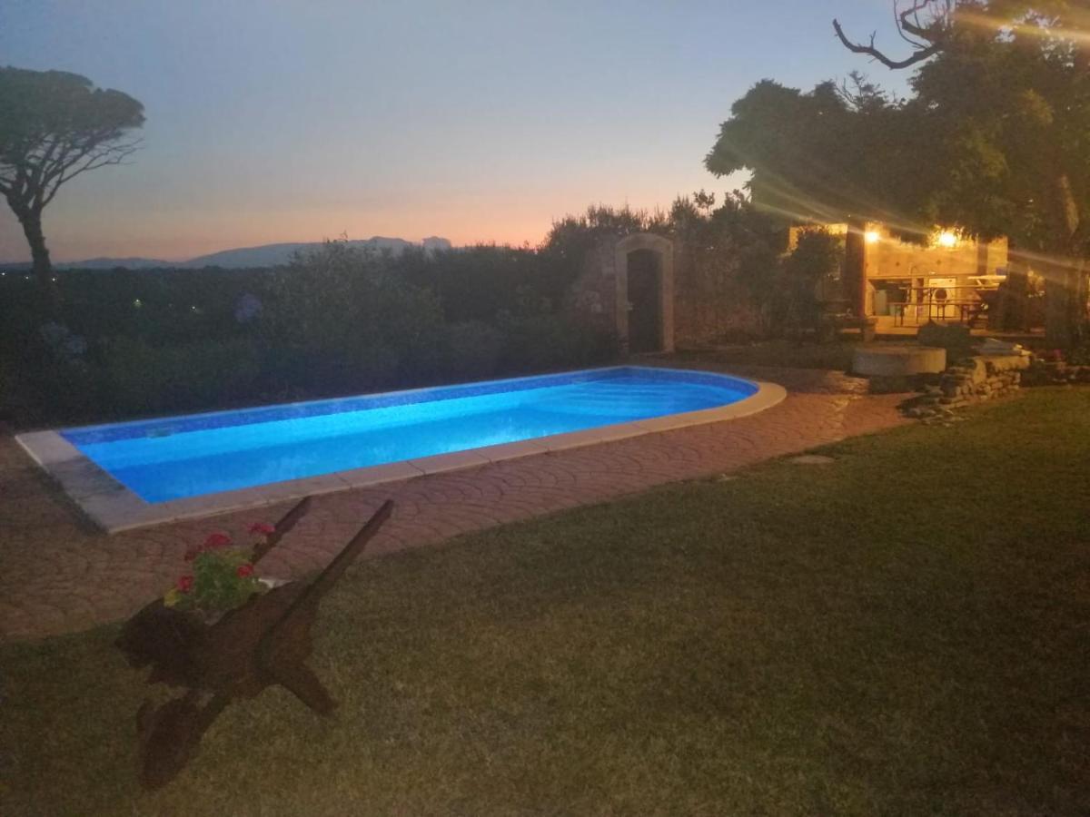 Villa Oscar Vasto Exteriör bild