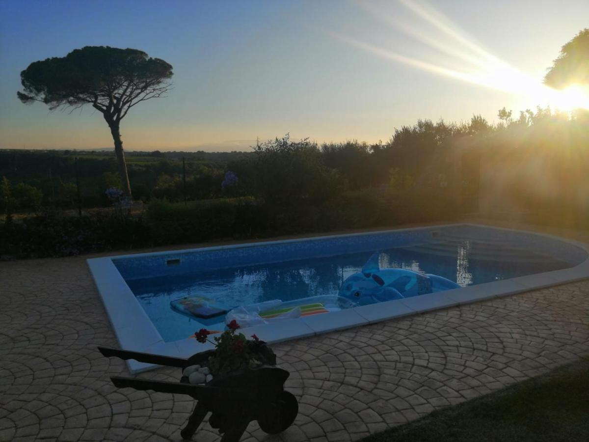 Villa Oscar Vasto Exteriör bild