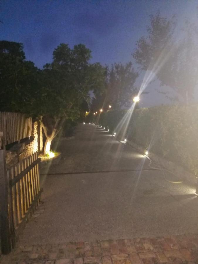 Villa Oscar Vasto Exteriör bild