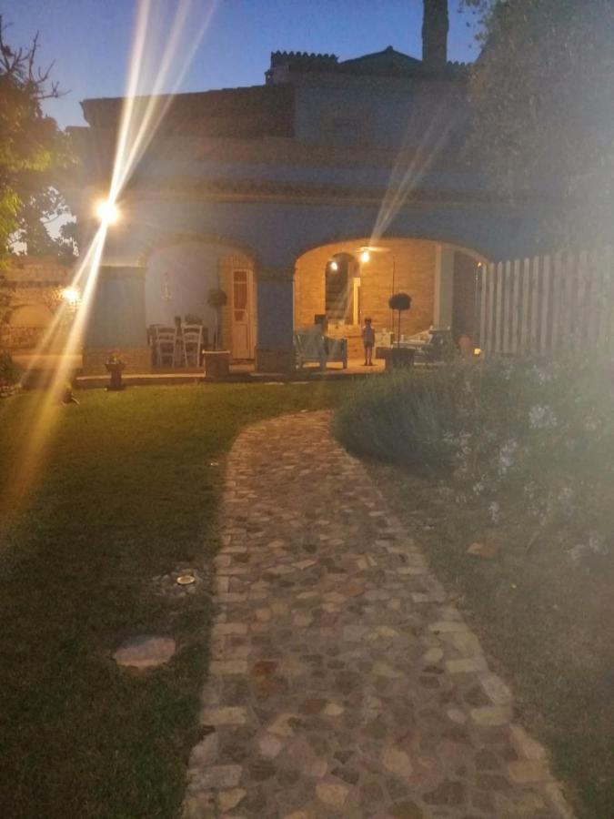 Villa Oscar Vasto Exteriör bild