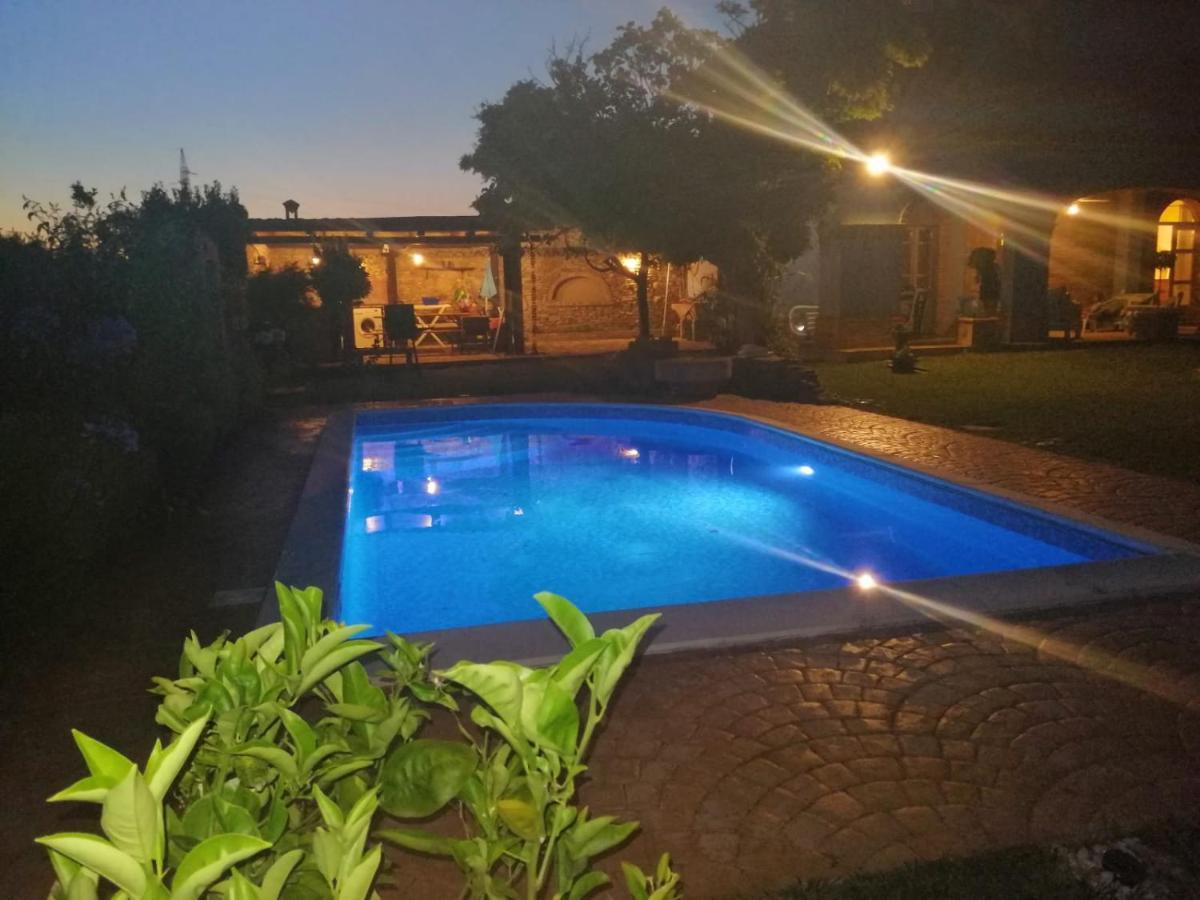 Villa Oscar Vasto Exteriör bild