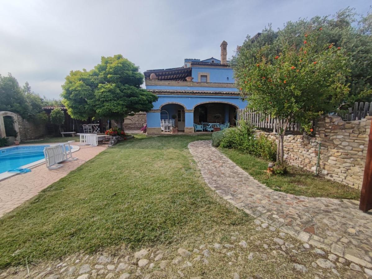 Villa Oscar Vasto Exteriör bild